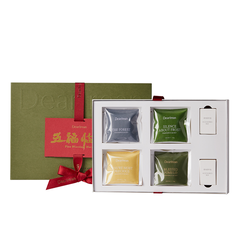 独特艾琳车载香薰礼盒高定淡香氛汽车出风 券后【115.2元】包邮秒杀