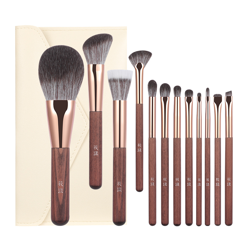  淘宝秒杀：【凑单28】花漾红茶化妆刷套装12支配刷包 福利价仅39.8元秒杀！