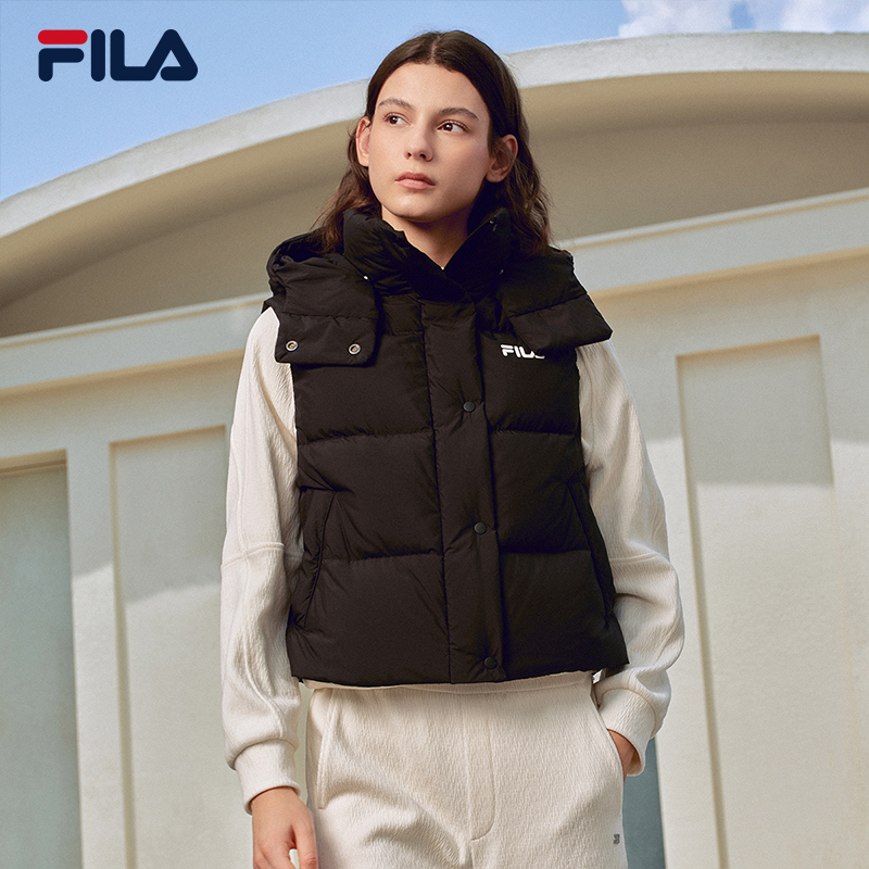 双11现货：斐乐时尚休闲保暖连帽羽绒马甲 福利价仅659元秒杀！