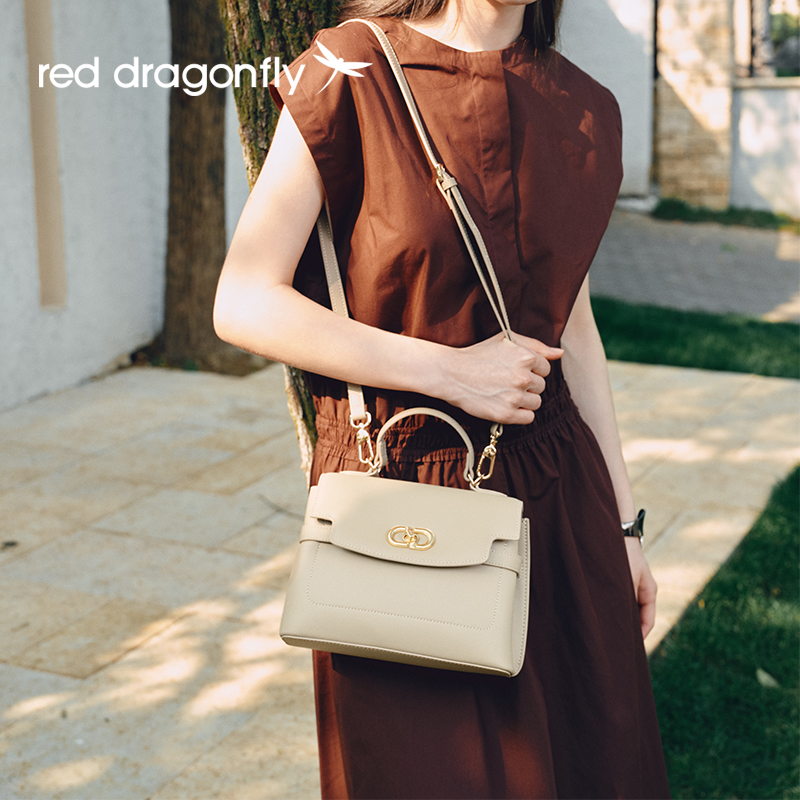 百亿补贴：红蜻蜓新娘婚包红色斜挎包夏季中年妈妈款单肩包 福利价仅349元秒杀！