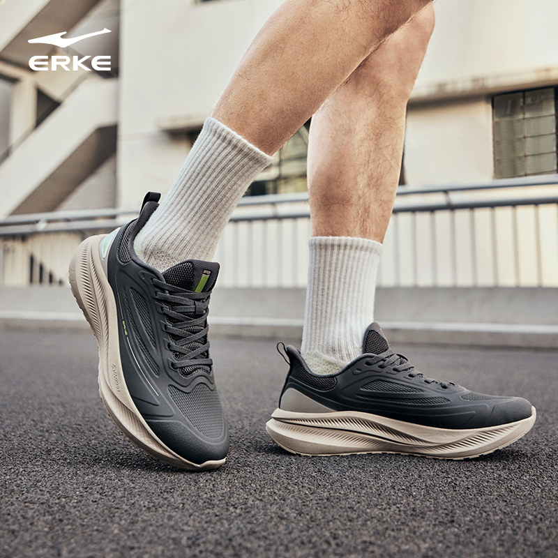 双11现货：鸿星尔克鸣鸥训练鞋轻便运动男士跑鞋 福利价仅149元秒杀！