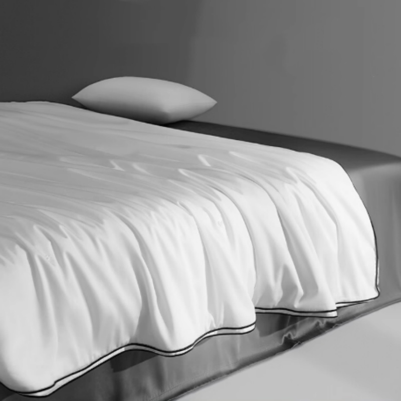 双11现货：【可签到】本初防螨蚕丝被全棉被褥 福利价仅1379元秒杀！