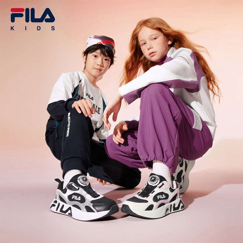 双11现货：FILA男女大童旋钮休闲鞋 福利价仅399元秒杀！